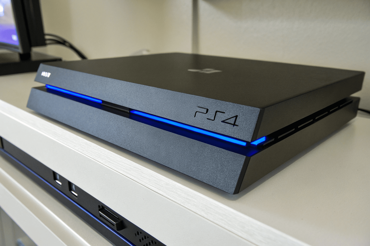 اکانت قانونی ps4