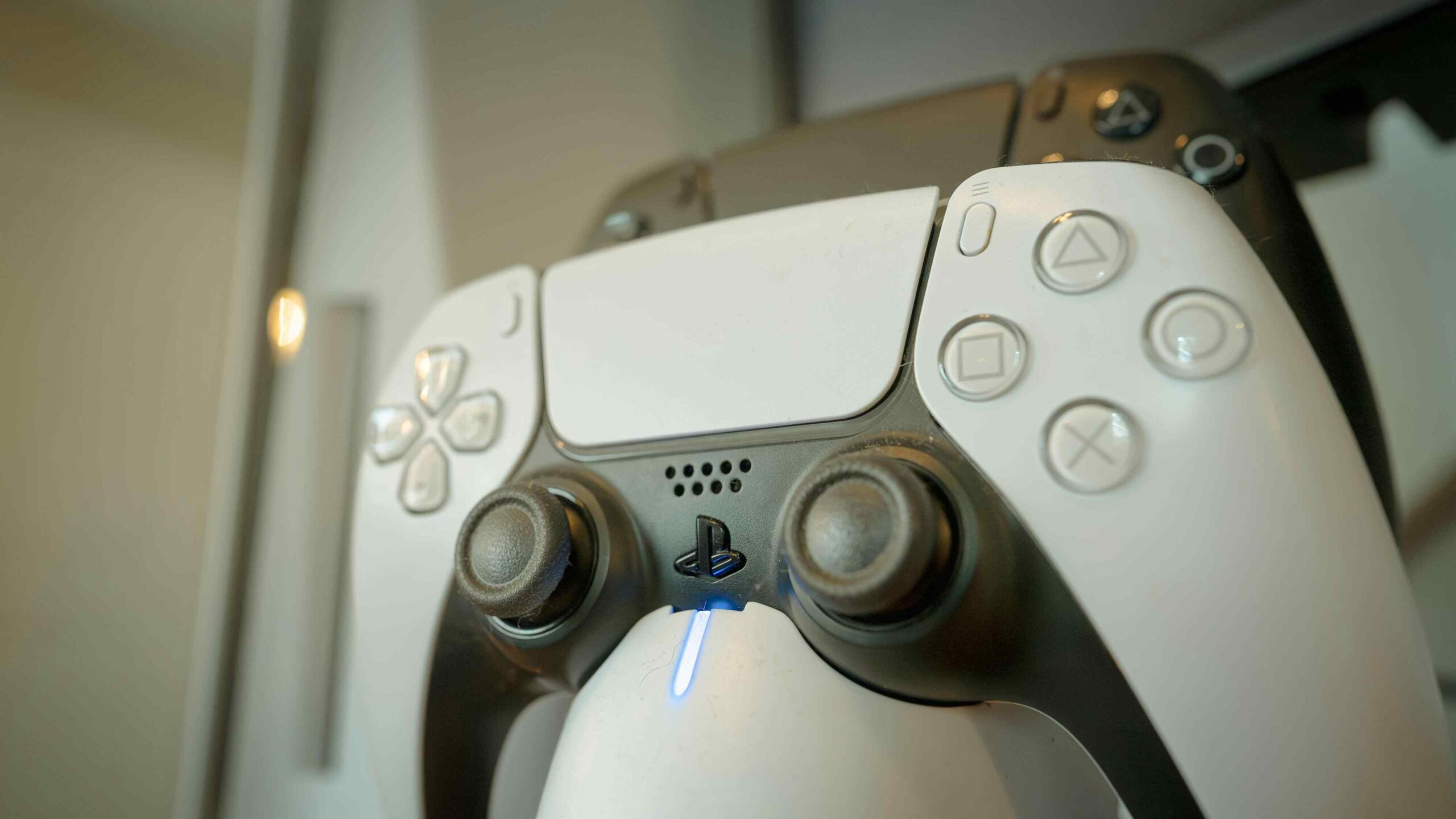 پی استور ایکس | ارائه اکانت های قانونی ps5 و ps4
